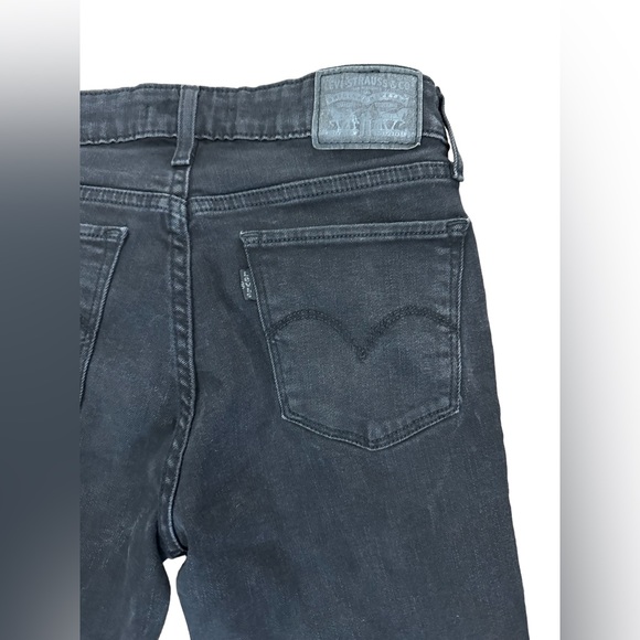 Levi’s 711 frayed hem aged jeans in a faded black 27x28 - Picture 2 of 7